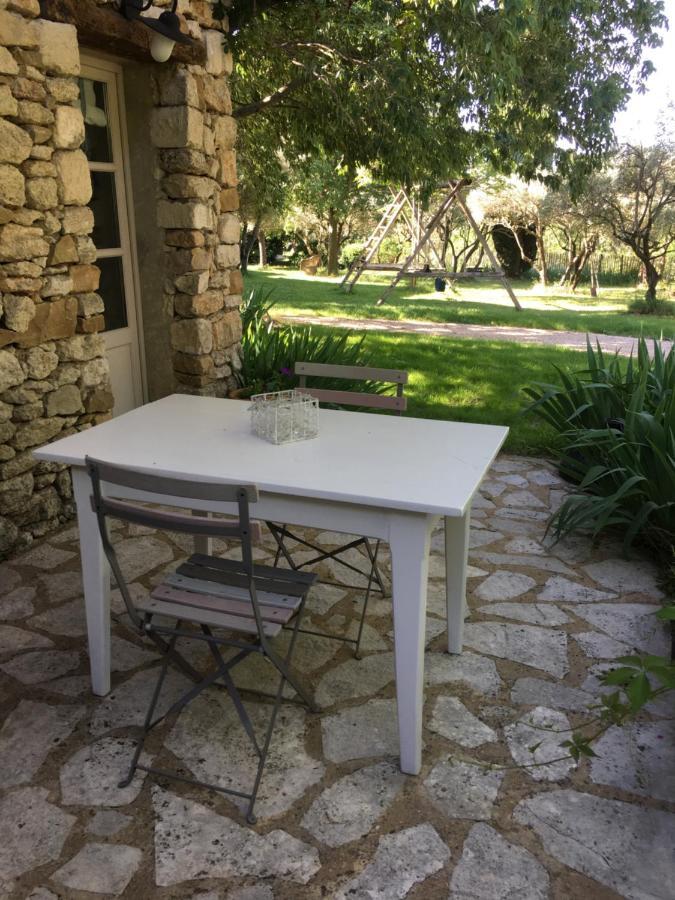 Les Olivettes Le Mazet Bed and Breakfast Uzès Eksteriør billede